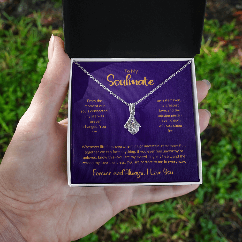 To My Soulmate - You're My Missing Part - Alluring Beauty Necklace - Glittering Heights