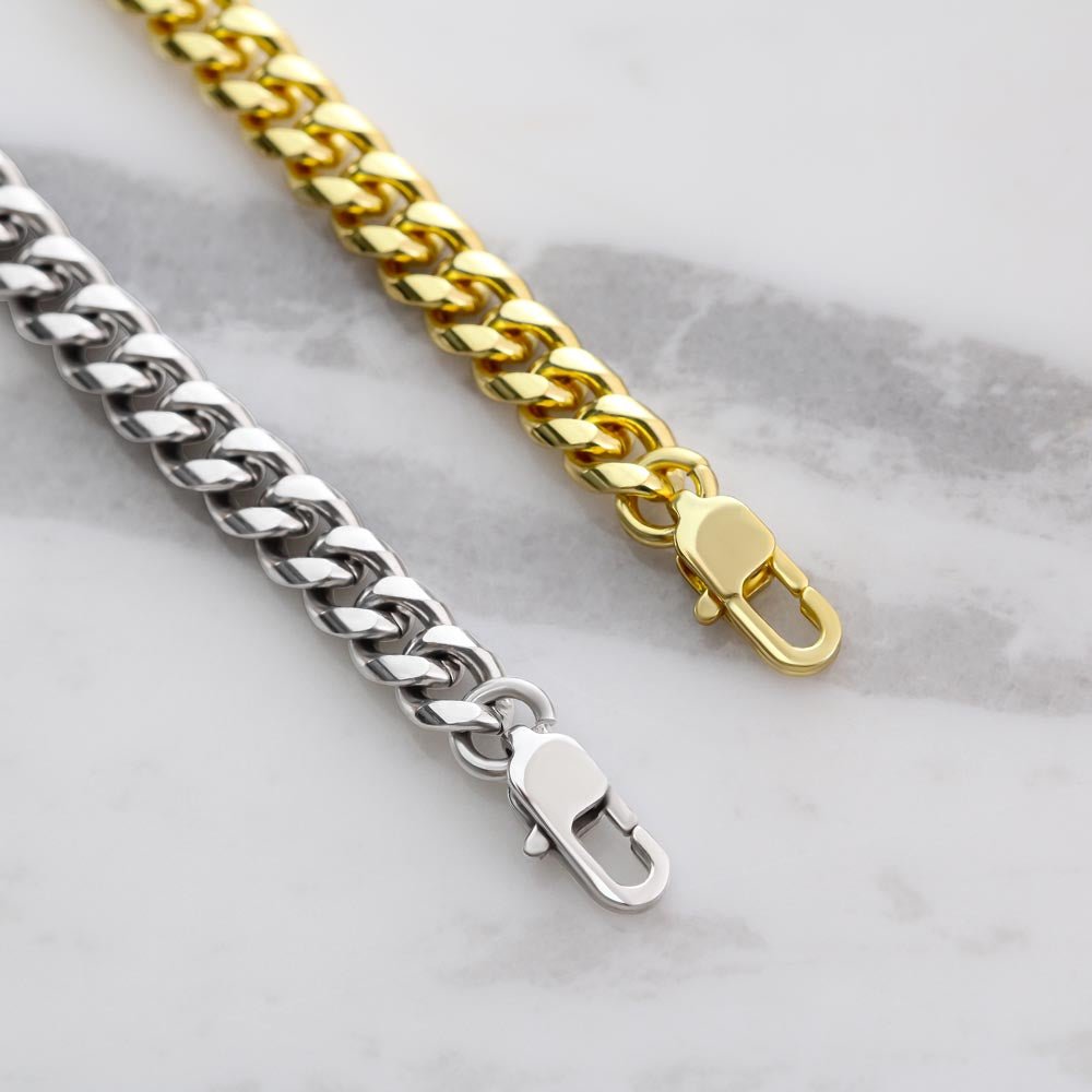 Unleash the Lion Within - Lion King Cuban Chain - Glittering Heights