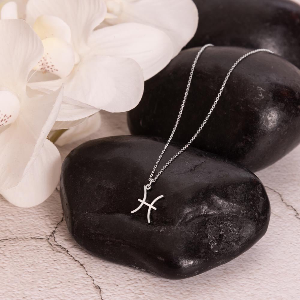 Your Horoscope Necklace - Pisces - Glittering Heights